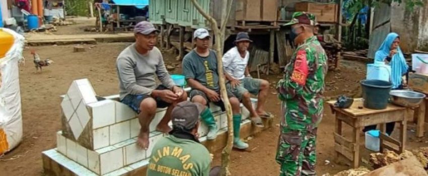 Pererat Silaturahmi, Babinsa Koramil Sampolawa Gelar Komsos