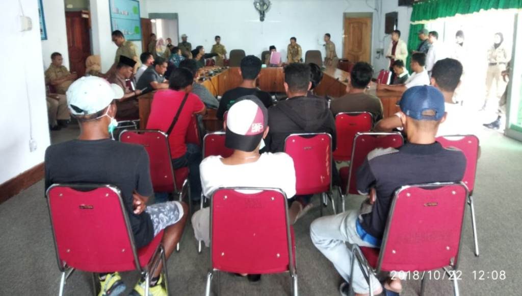 Kapolres Baubau Dimutasi, Masyarakat Demo DPRD