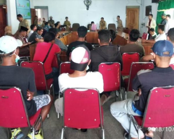 Kapolres Baubau Dimutasi, Masyarakat Demo DPRD