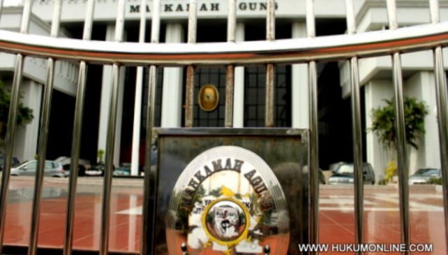 MA Putuskan Mantan Narapidana Korupsi Boleh Nyaleg