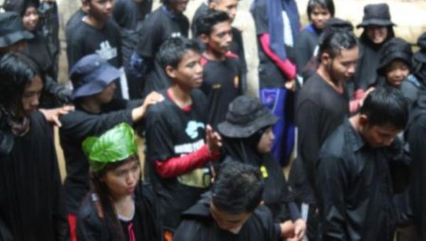 53 Mahasiswa FHIL UHO Ikut Manajemen Alam Bebas