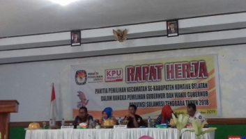 Rapat Kerja Bersama PPK, Ini Pesan Ketua KPUD Konsel
