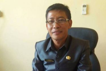 Plt Kadis Dikbud Konsel Dr. Busnawir. FOTO : MAHIDIN