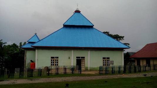 Masjid Darul Djalal Desa Mataindaha Kecamatan Pasikolaga Kabupaten Muna. FOTO " AWALUDDIN