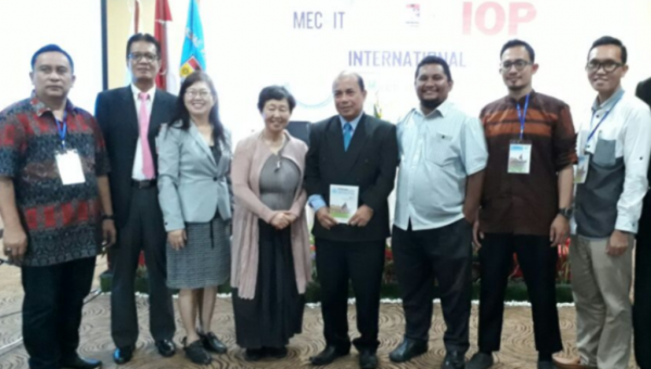 Akademisi Dari Berbagai PT Kolaborasi Tulis Paper Untuk MECnIT 2017