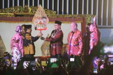 Menteri Agama RI Lukman Hakim Saefuddin Membuka Secara Resmi AKSIOMA dan KSM Tingkat Nasional. FOTO : NADHIR ATTAMIMI