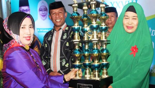 Sekda Nahwa Umar Resmi Tutup MTQ Kota Kendari