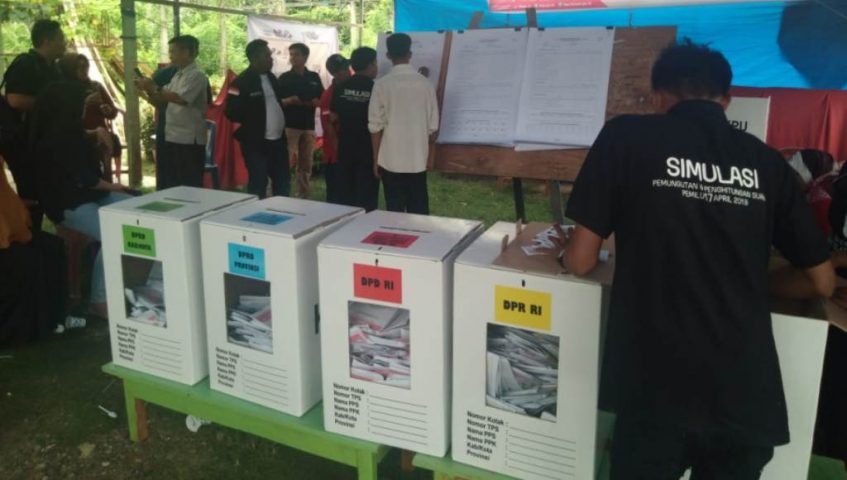 Jelang 17 April, KPU Konsel Mantapkan Persiapan Simulasi Pungut Hitung