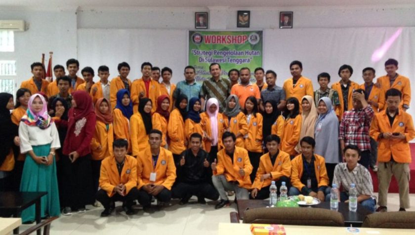 Workshop, FHIL UHO Cari Solusi Tanggap Kerusakan Hutan di Sultra