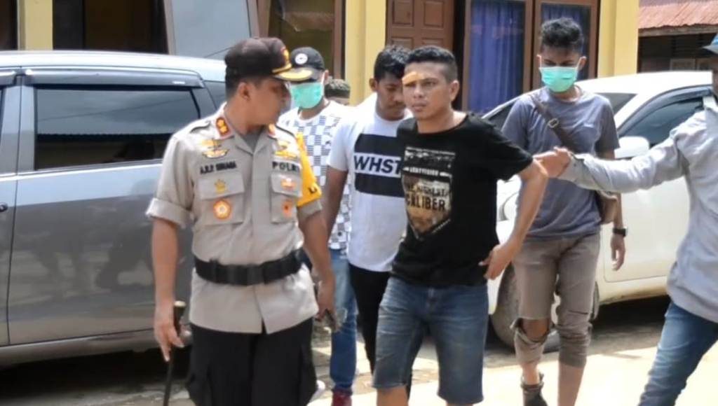 Melawan ! Bandar Narkoba di Muna Ditembak
