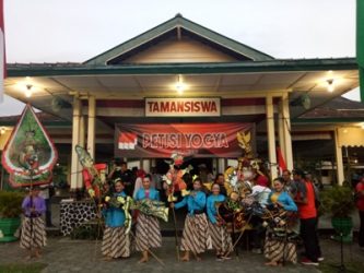 Yogyakarta akan dikirim langsung kepada Presiden Jokowi. FOTO : NADHIR