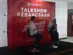 Asa Firda Inayah Si Penulis yang Viral di Dunia Maya Facebook ini hadir di Talkshow Kebangsaan yang digelar FFSIP UGM. FOTO : NADHIR