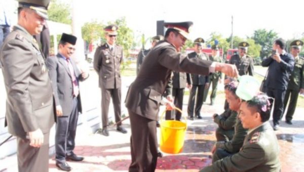 Anggota Naik Pangkat Dipesejuk Oleh Dandim 0104, Kapolres dan Walikota