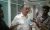 Ketua DPD Partai Gerindra Sultra H. Imran saat memberikan keterangan pers tadi malam. FOTO : ODEK