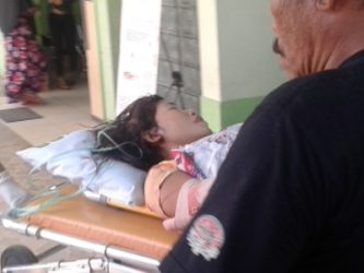 Sadis..!!! Suami Tega Bacok Istrinya Hinga Mengalami Luka-luka