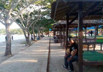 Gazobo ini akan di penuhi jaringan internet, ketika pengunjung berada di pantai nambo dan bisa langsung membuka akses internet. FOTO : IST
