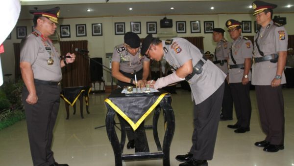 Tiga Pejabat Tinggi Polda Sultra, Resmi Berganti