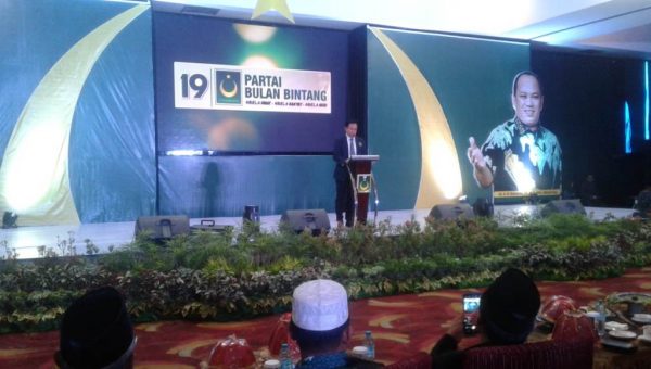 Yusril Buka Pembukaan Rakorwil dan Pembekalan Celeg PBB se Sultra