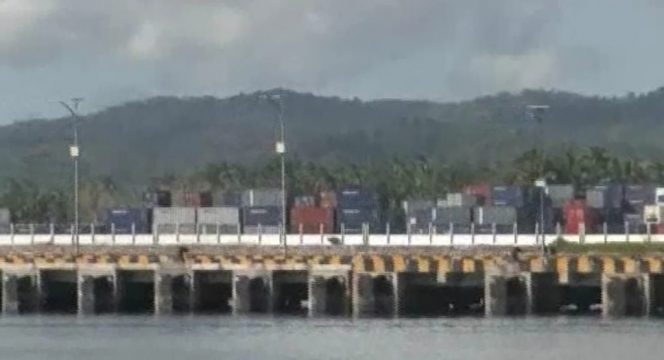 Pelabuhan pelindao 4 yang terletak di Kelurahan bungku toko yang saat ini masih dalam tahap penyelesaiannya. FOTO ; FEBRI