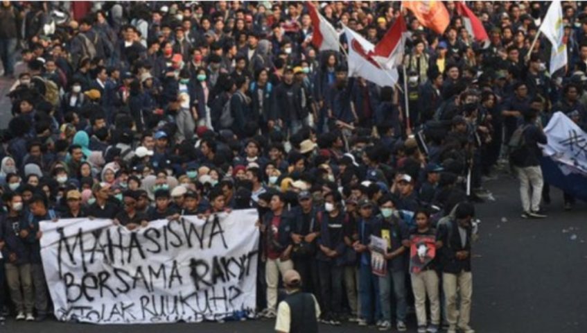 Tuntaskan Perjuanganmu Wahai Mahasiswa