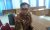 Kadis Pemberdayaan Masyarakat dan Desa (DPMD) Konawe selatan Drs. I Putu Darta, M.T. FOTO : MAHIDIN