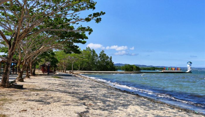 Pantai Nambo 