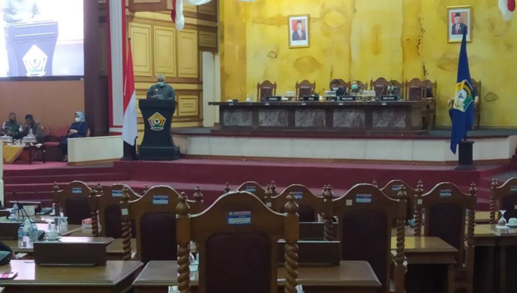 1000 KM Penggunaan Aspal Buton