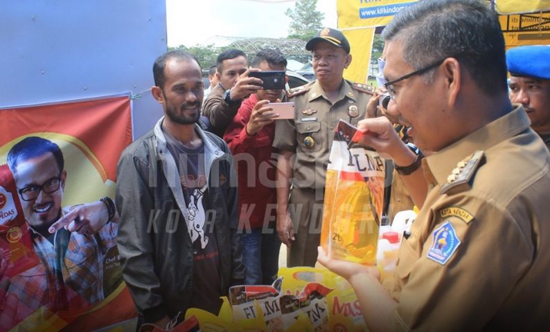 Pemkot Kendari Buka Pasar Murah di 12 Titik