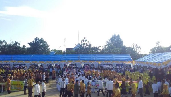 Pawai Ta'aruf Akbar Sambut MTQH Ke-X dan Festival Lasqi ke-III di Wakatobi﻿