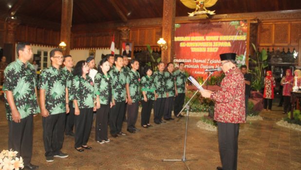 Bupati Kukuhkan Pengurus Bamag dan LPPD