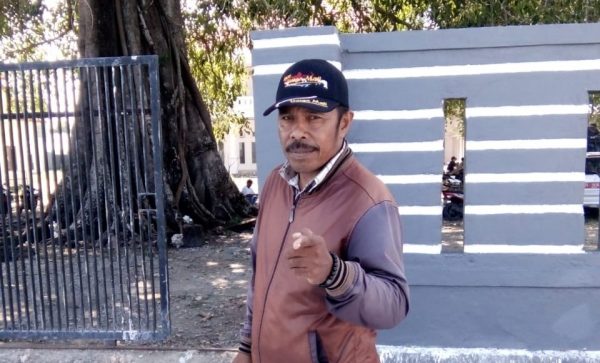Perangkat Desa Lipu