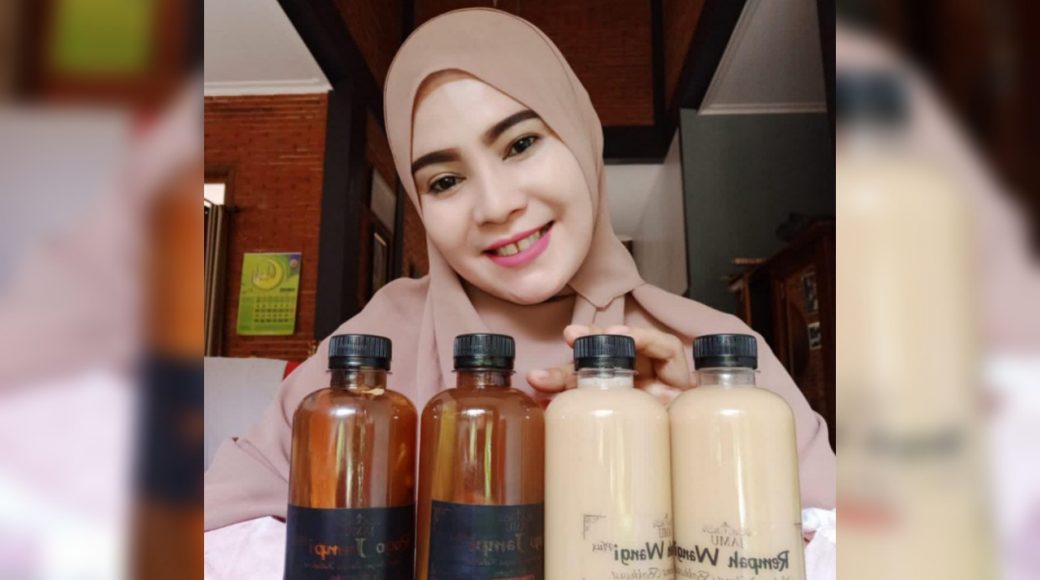 Bermula Buat Jamu Untuk Konsumsi, Nur Chayati Jadi Produsen Jamu Manjakani