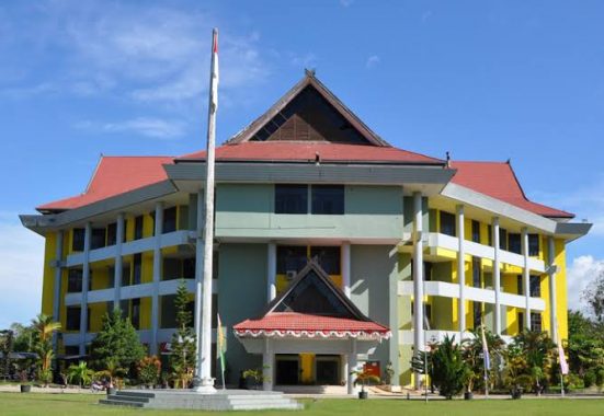 Salah Satu Fakultas di Universitas Halu Oleo Kembali Lockdown