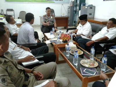 Kapolres Aceh Timur, AKBP Rudi Purwiyanto, S.I.K, M. Hum pada Rabu (26/04) berinsiatif mengadakan rapat koordinasi bersama Pemkab. FOTO : ROBY SINAGA