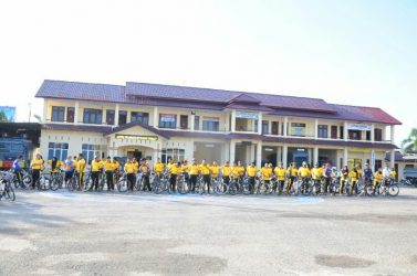 jajaran Polres Kota langsung berolahrga dengan bersepeda di jum,at Pagi dan dipimpin langsung Kapolres. FOTO : ROBY SINAGA
