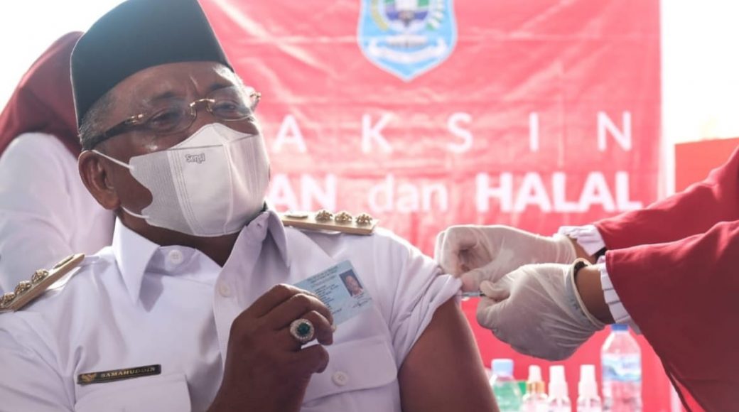 Vaksinasi di Buteng, Bupati Jadi Orang Pertama