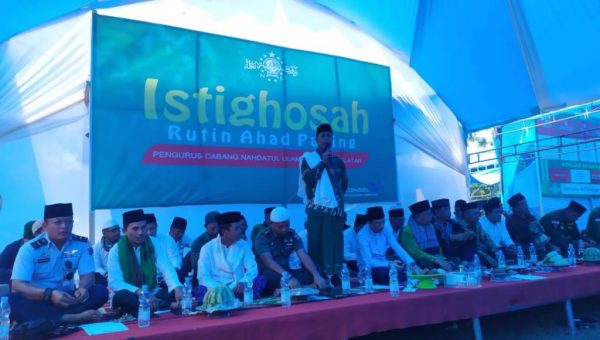 Ribuan Nahdliyin Sultra Gelar Istighosah dan Ikrar Kesetiaan Pada NKRI