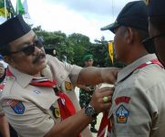 22 Pembina Pramuka Kwartir Wakatobi Terima Lencana Panca Warsa