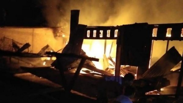 Si Jago Merah Amuk Puluhan Rumah di Aceh Singkil