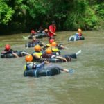 Water Tubing Olah Raga Air Yang Penuh Tantangan di Probolinggo. FOTO : AHMAD SUGENG LAKSONO