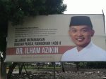 Baliho Ilham Azikin yang terpasang di sejumlah masjid di kabupaten bantaeng di bulan ramadhan ini. FOTO ; SYAMSUDDIN
