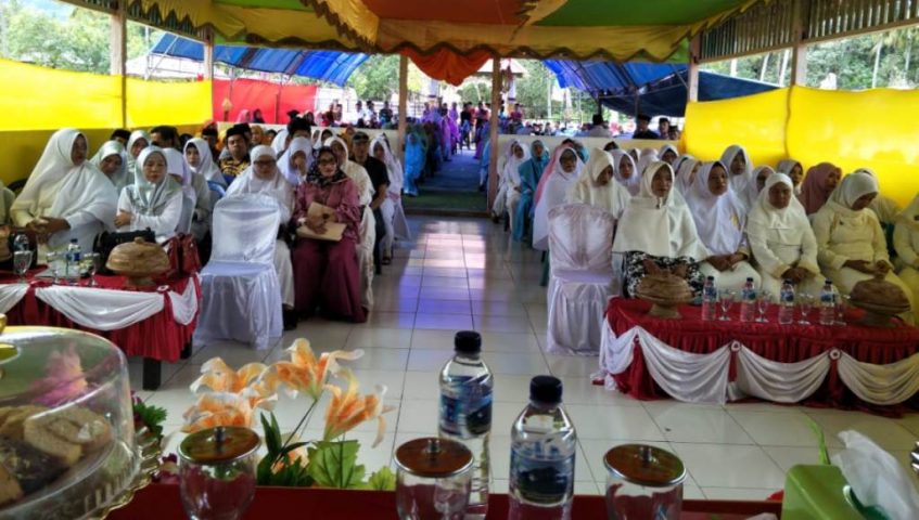 Pengurus BKMT 14 Desa di Buton Utara Dikukuhkan