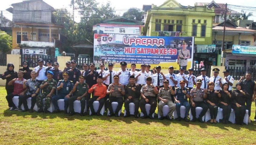 Peringati HUT Samapta Ke-39, Polres Baubau Latih Satpam