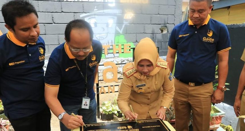 Pegadaian Mengubah Sampah Menjadi Emas