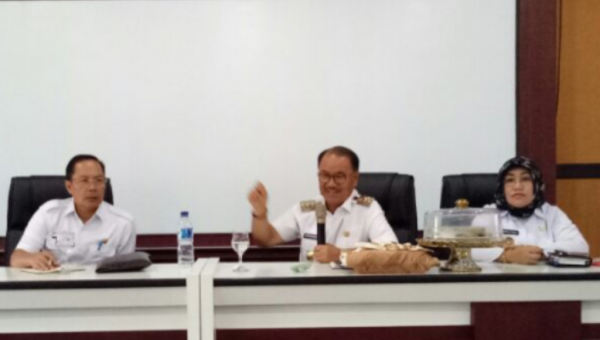 Bahas Program Unggulan, Bupati Konsel Kumpulkan Para Lurah