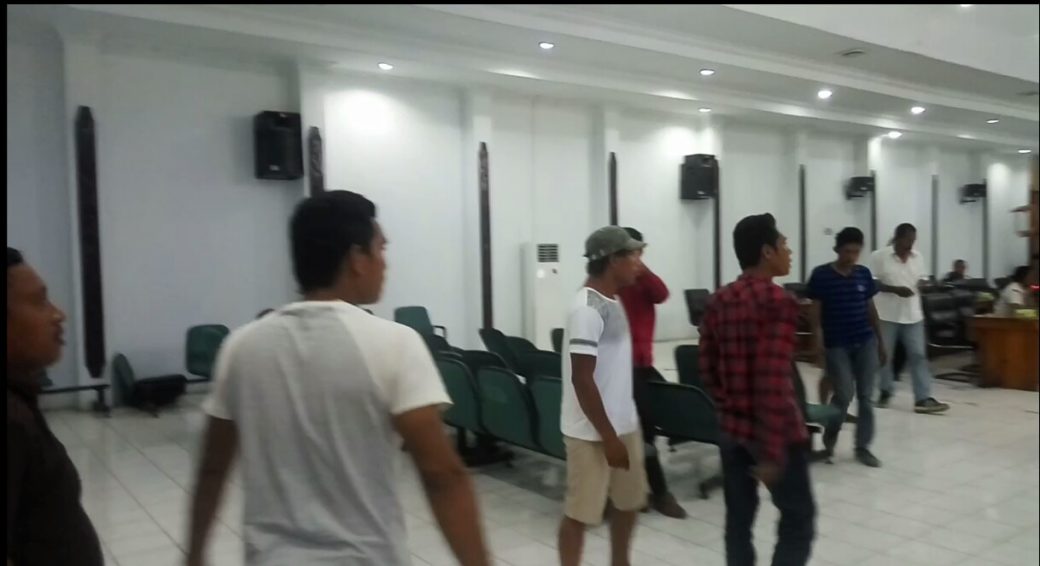 Hearing Grab dan Driver Angkot Ricuh
