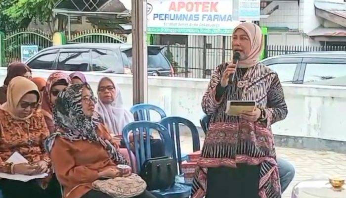 Reses di Perumnas Bende, Harmawati Terima Aspirasi Emak-Emak Soal Bantuan Modal UMKM