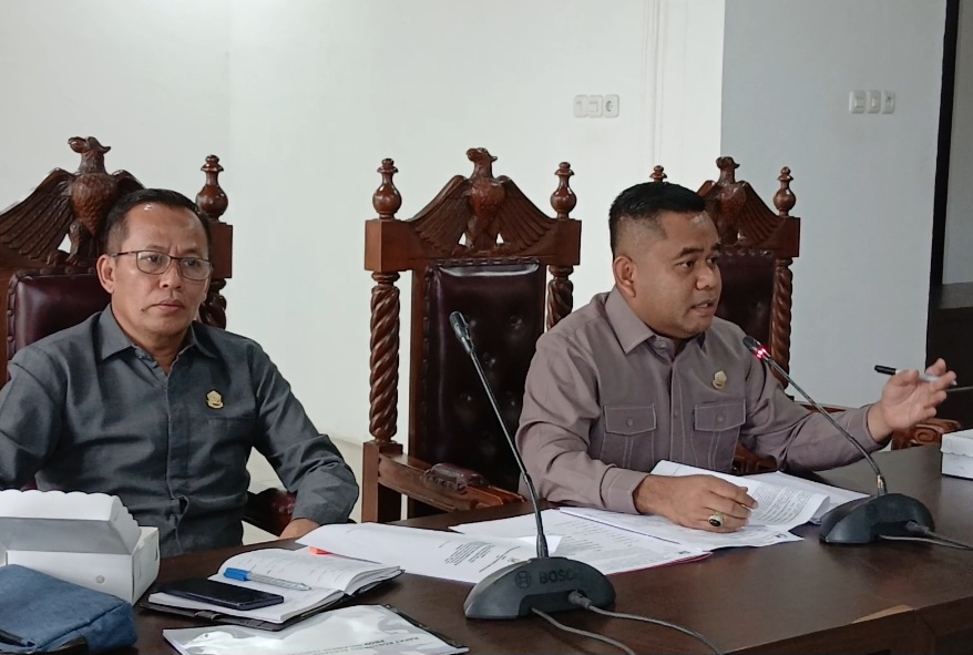 Komisi I DPRD Sultra Gelar RDP, Ungkap Dugaan Jual Beli Tanah Bermasalah di Muna