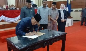 Gubernur dan DPRD Sultra Setujui Lima Ranperda Strategis