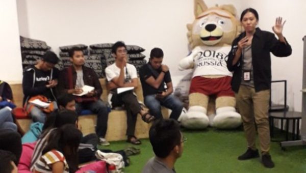 Serunya Belajar Konten Menulis Kreatif di Kelas Akber Bali 83﻿